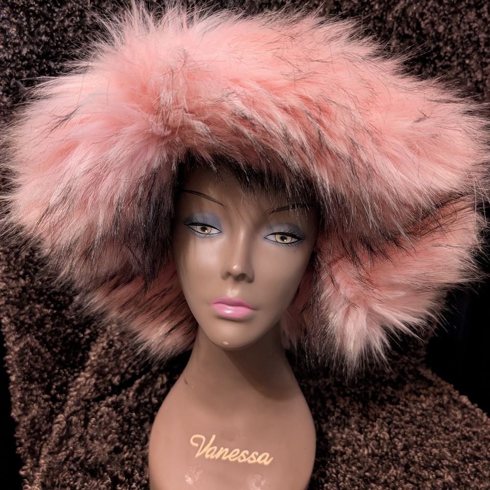 NWT Generation Kiss brand pink and black faux fur  bucket hat